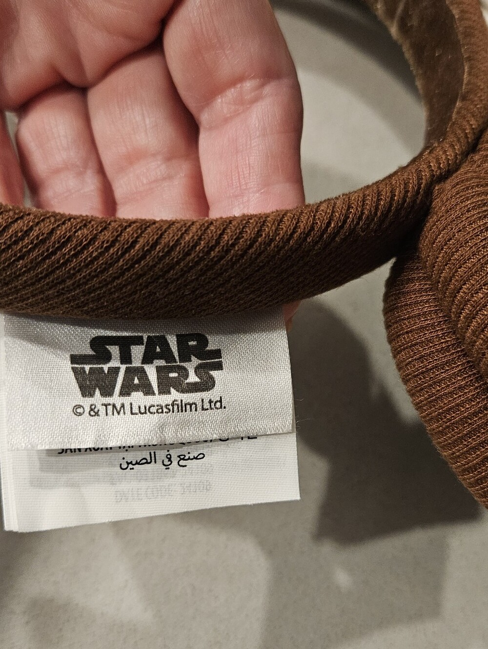Star Wars Princess Leia Disney Mickey Ears Headband with White Bow - Picture 2 of 3